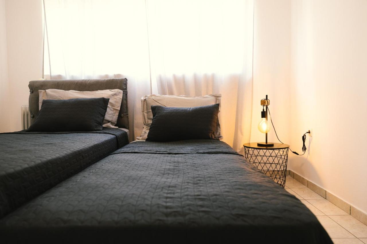 Spacious Apartment Close To The Sea And The City Center Atene Esterno foto
